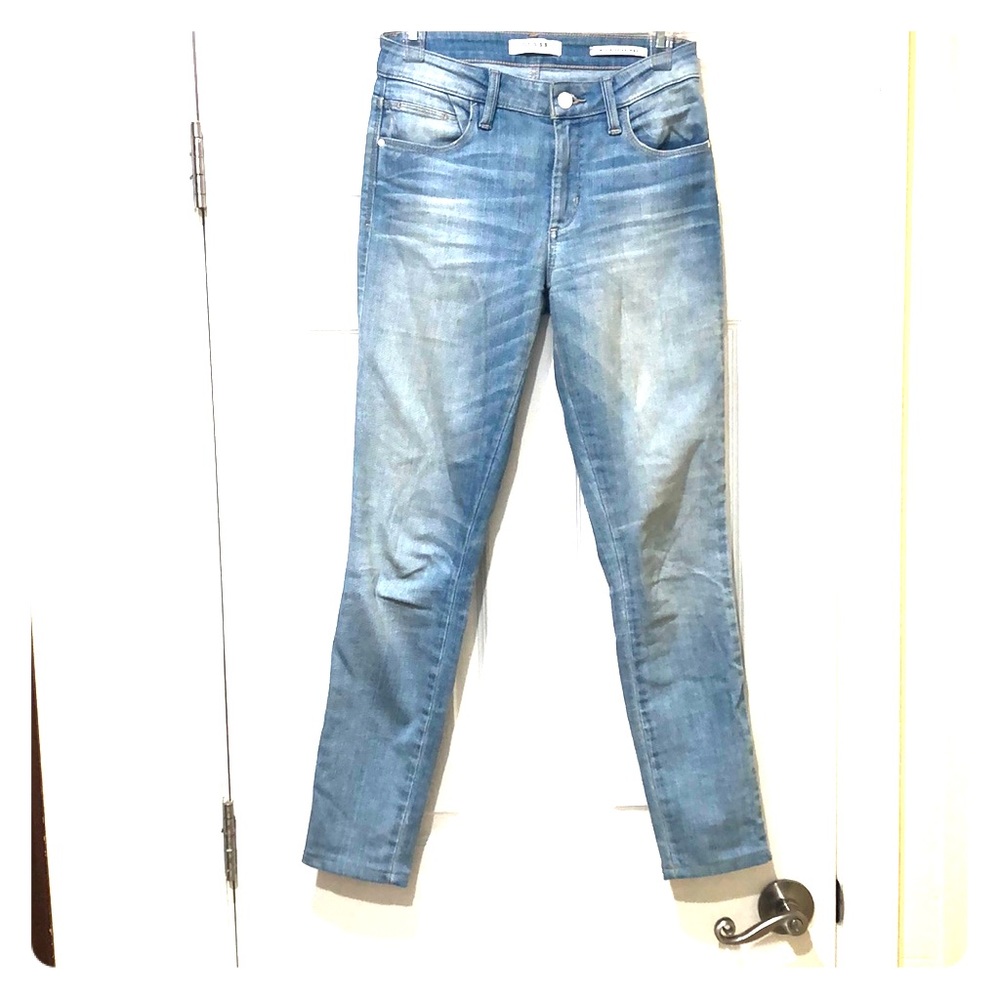 Guess mid-rise skinny jeans